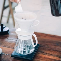 Hario V60 Dripper fehér porcelán (VDC-02W)