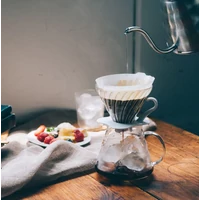 Hario V60 Dripper piros üveg (VDG-02R)