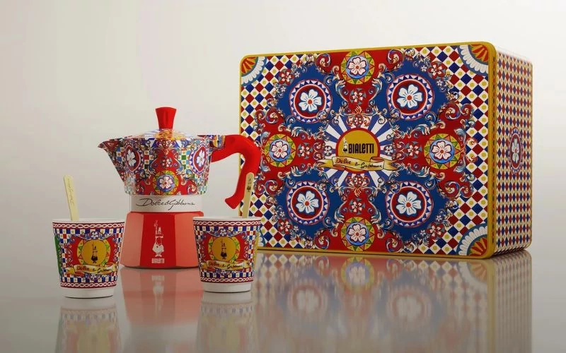 Dolce Vita a reggeli kávéban – A Bialetti x Dolce &amp; Gabbana kollekció bemutatása